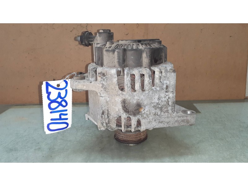 Recambio de alternador para kia cee´d active referencia OEM IAM 373002A600 VALEO 120A
