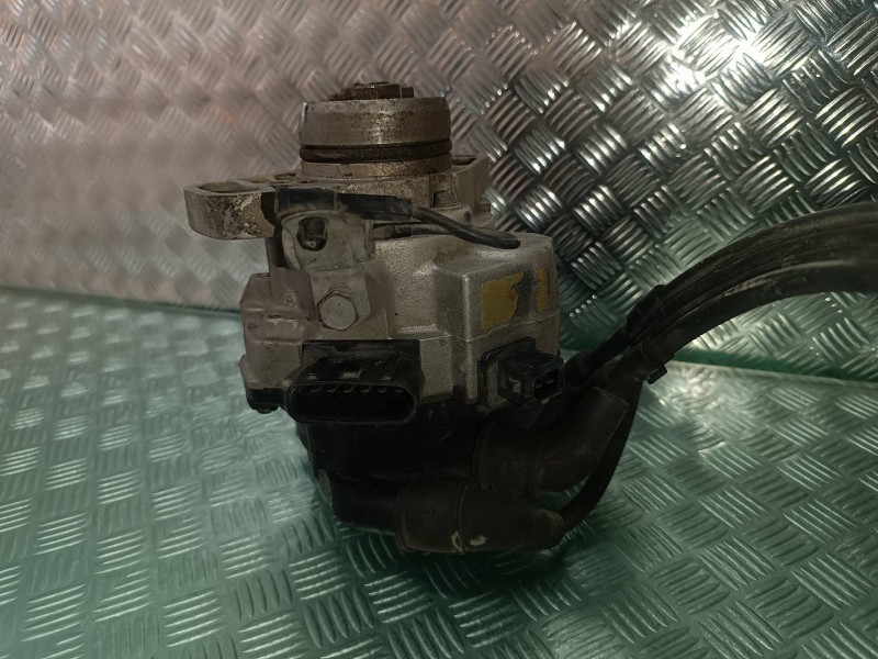 Recambio de delco para mitsubishi galant berlina (ea0) 2000 td gls (a) referencia OEM IAM T6T58471  