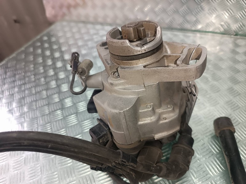 Recambio de delco para mitsubishi galant berlina (ea0) 2000 td gls (a) referencia OEM IAM T6T58471  