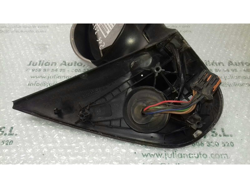Recambio de retrovisor derecho para peugeot 206 berlina xs referencia OEM IAM CP6475000 6475000 ELECTRICO