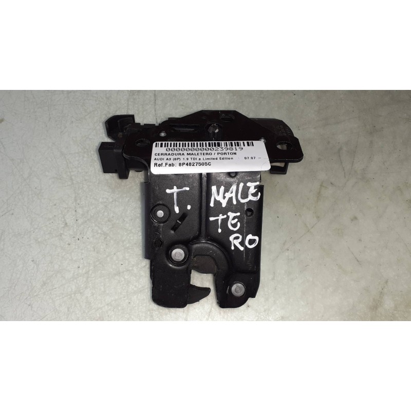 Recambio de cerradura maletero / porton para audi a3 (8p) 1.9 tdi e limited edition referencia OEM IAM 8P4827505C  CONECTOR 3 PI