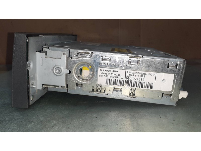 Recambio de sistema audio / radio cd para peugeot 407 st confort referencia OEM IAM 7645111392 815BP511156641707 BLAUPUNKT