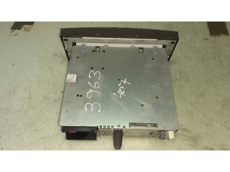 Recambio de sistema audio / radio cd para peugeot 407 st confort referencia OEM IAM 7645111392 815BP511156641707 BLAUPUNKT