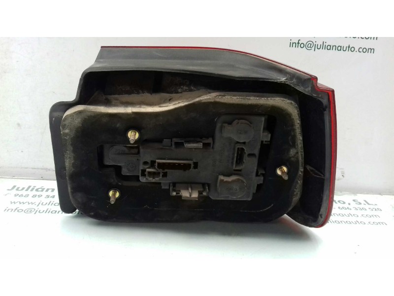 Recambio de piloto trasero izquierdo para seat ibiza (6k1) select referencia OEM IAM 6K6945095J  EXT-ALETA