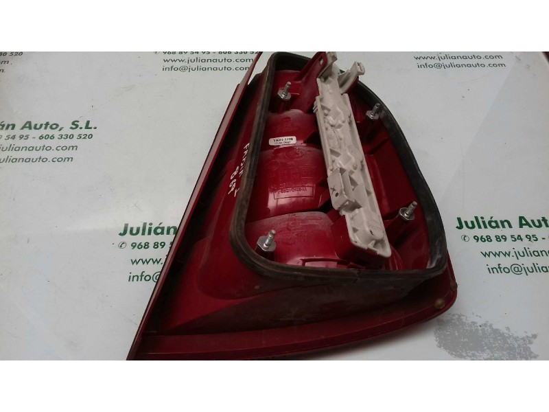 Recambio de piloto trasero izquierdo para skoda fabia (6y2/6y3) comfort line referencia OEM IAM 6Y6945111B  