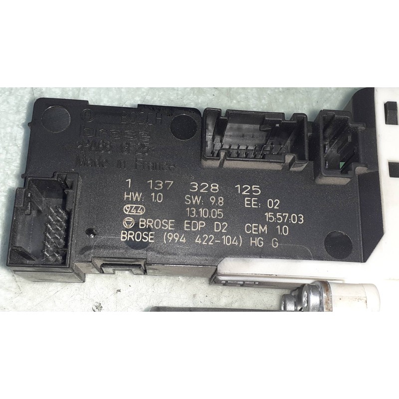 Recambio de motor elevalunas delantero izquierdo para peugeot 407 st confort referencia OEM IAM 1137328125 994650102 BOSCH