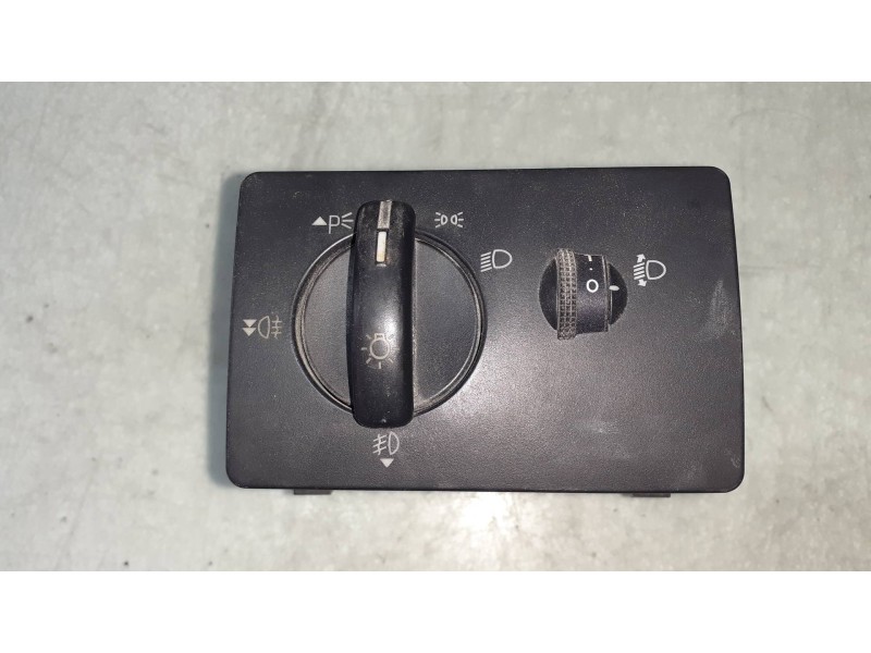 Recambio de mando luces para ford focus berlina (cap) ambiente (d) referencia OEM IAM 4986101  