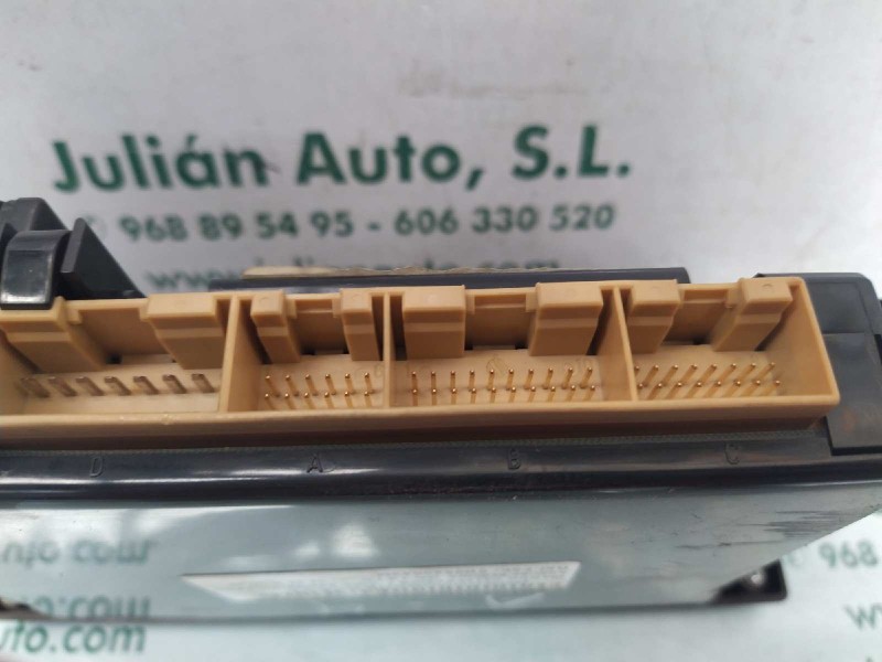 Recambio de mando climatizador para audi a4 berlina (b5) 1.9 tdi referencia OEM IAM 8D0820043M 5HB00790805 HELLA