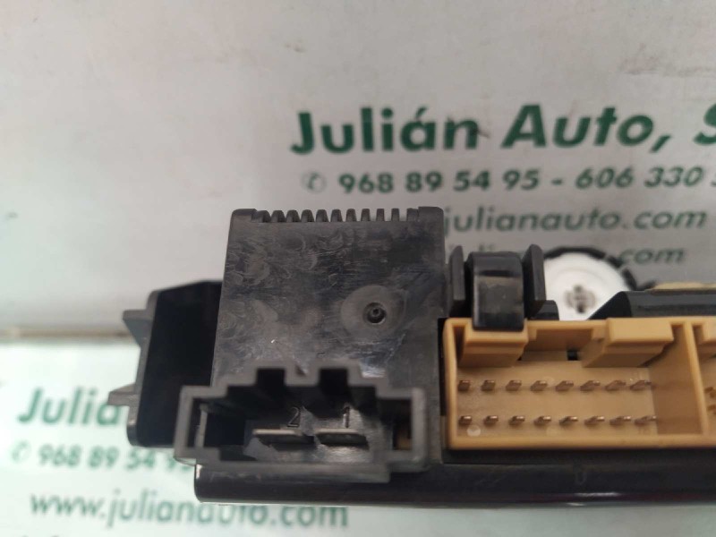 Recambio de mando climatizador para audi a4 berlina (b5) 1.9 tdi referencia OEM IAM 8D0820043M 5HB00790805 HELLA