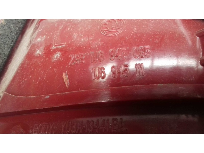 Recambio de piloto trasero izquierdo para skoda octavia berlina (1u2) classic referencia OEM IAM 1U6945111 1U6945095 