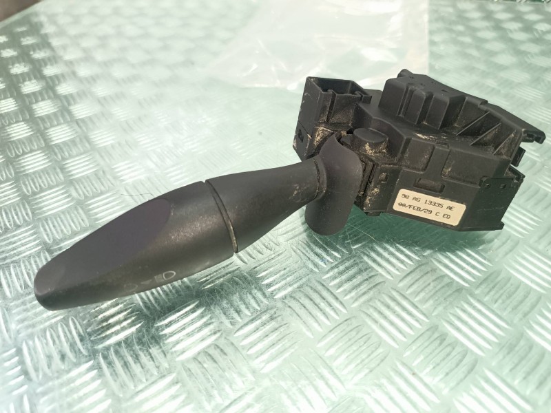Recambio de mando intermitentes para ford focus berlina (cak) ghia referencia OEM IAM 98AG13335AE   Recambio de mando intermitentes para ford focus berlina (cak) ghia referencia OEM IAM 98AG13335AE