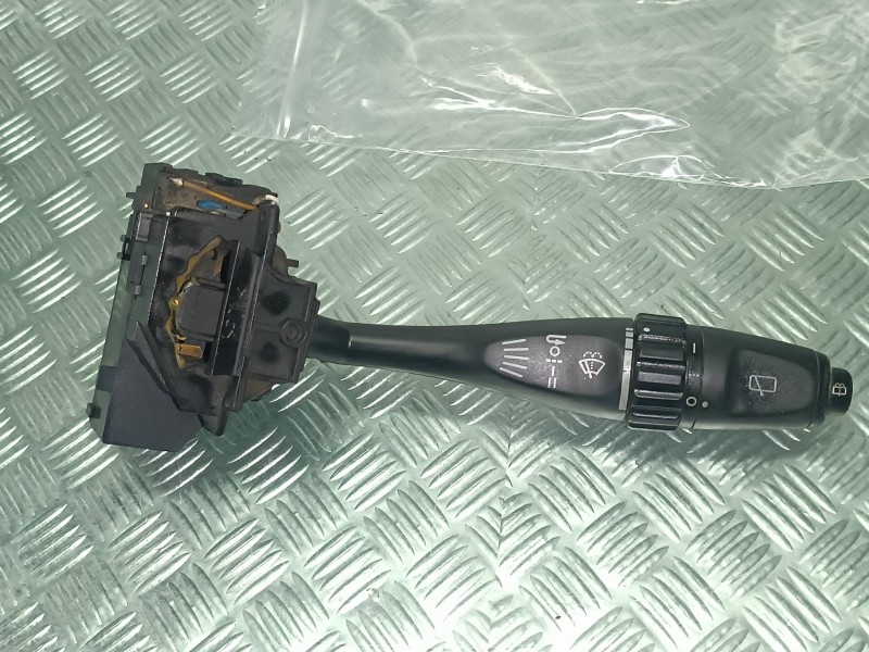 Recambio de mando limpia para mitsubishi space star (dg0) 1900 di-d referencia OEM IAM   