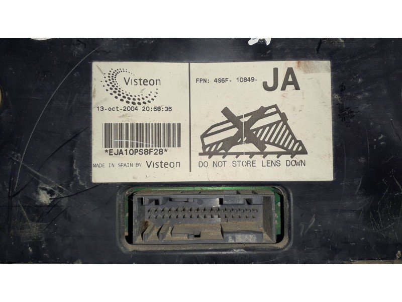 Recambio de cuadro instrumentos para ford fiesta (cbk) futura referencia OEM IAM 4S6F10849 4S6F10841A 2S6F10B885A