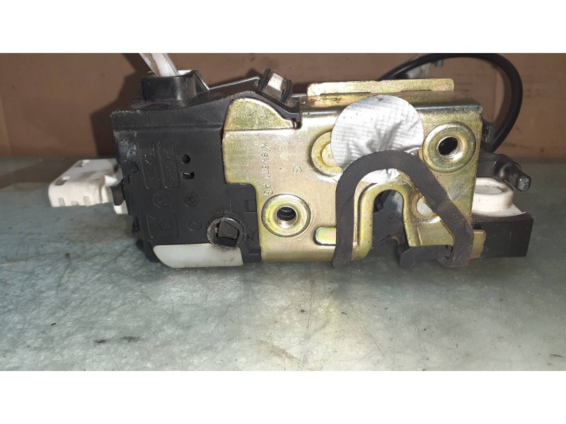 Recambio de cerradura puerta trasera izquierda para peugeot 407 st confort referencia OEM IAM 9660699280E00  