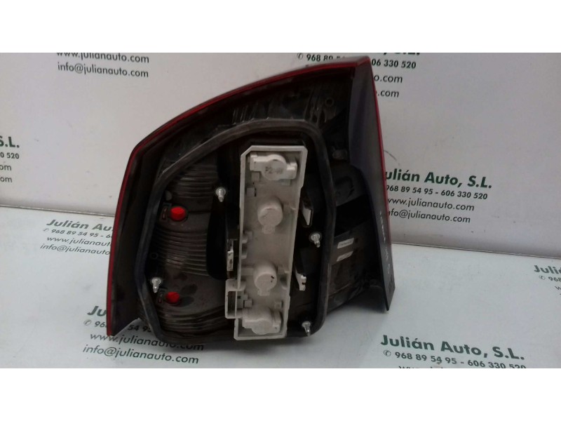 Recambio de piloto trasero derecho para skoda octavia berlina (1z3) ambition referencia OEM IAM 1Z5945112B 1Z5945096B 