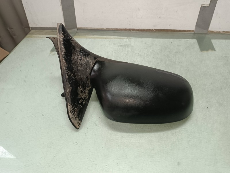 Recambio de retrovisor derecho para hyundai accent (x3) 1.3 ls referencia OEM IAM   MANUAL