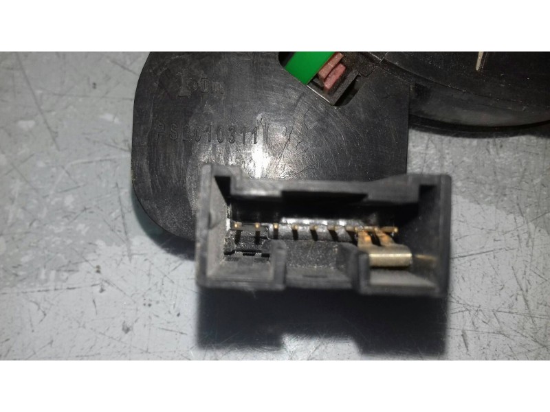 Recambio de anillo airbag para ford fiesta (cbk) ambiente referencia OEM IAM 6S6T14A664AA 060452599R4 