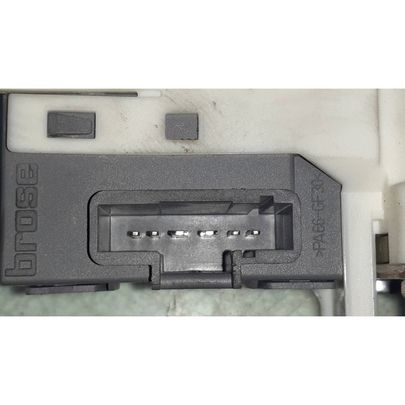 Recambio de motor elevalunas trasero derecho para peugeot 407 st confort referencia OEM IAM 994650102 0130822200 BOSCH