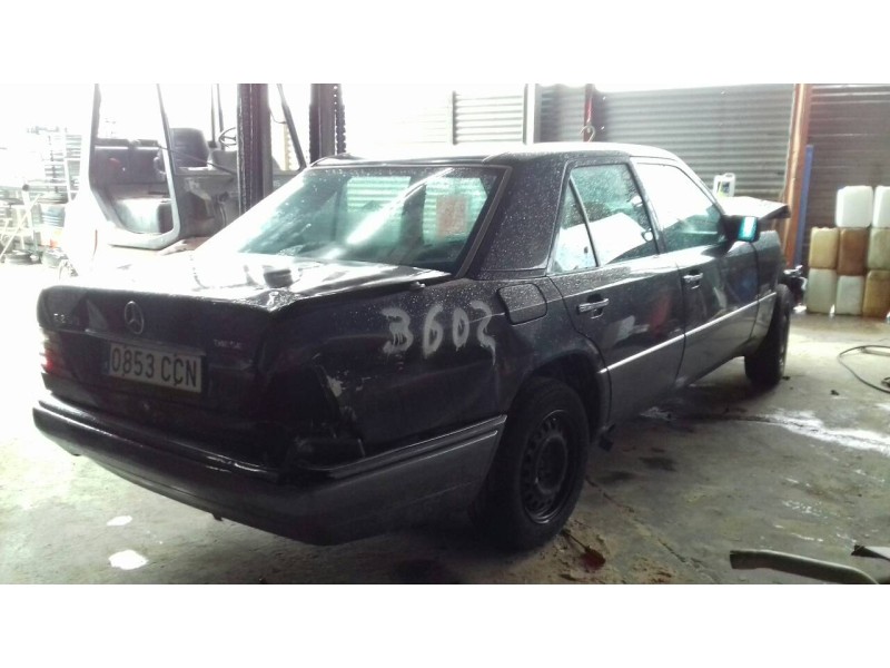 mercedes-benz clase e (w124) berlina del año 1994