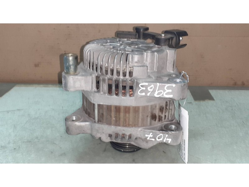 Recambio de alternador para peugeot 407 st confort referencia OEM IAM 9654752880 MITSUBISHI 