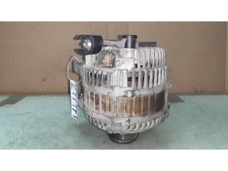 Recambio de alternador para peugeot 407 st confort referencia OEM IAM 9654752880 MITSUBISHI 