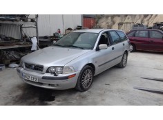 volvo v40 familiar del año 2003 2