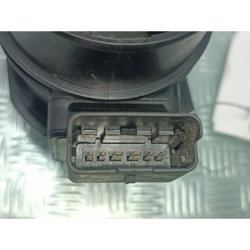 Recambio de caudalimetro para mitsubishi space star (dg0) 1900 di-d referencia OEM IAM 5WK9620Z  CONECTOR 6 PINES
