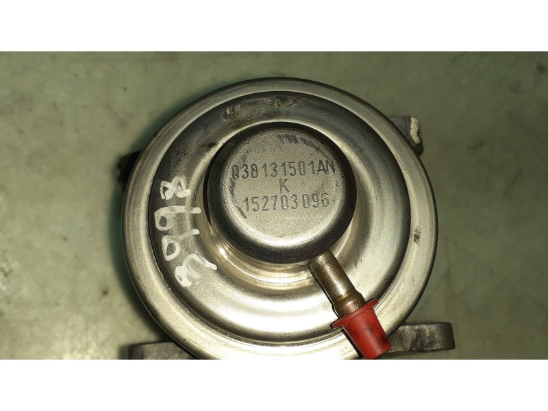 Recambio de valvula egr para volkswagen golf v berlina (1k1) highline referencia OEM IAM 038131501AN 038131501ANK 152703096