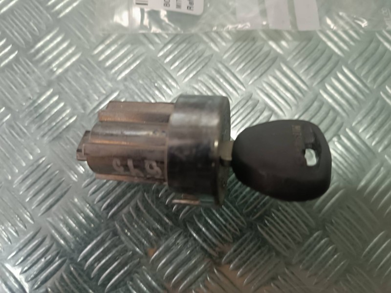 Recambio de bombin puerta delantera izquierda para mitsubishi space star (dg0) 1900 di-d referencia OEM IAM 3627700  LLAVE