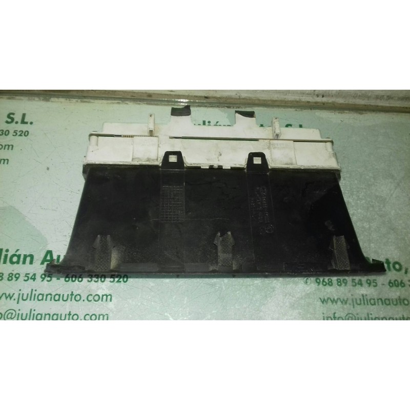 Recambio de pantalla multifuncion para hyundai matrix (fc) 1.5 crdi 16v gls referencia OEM IAM 8483517000  