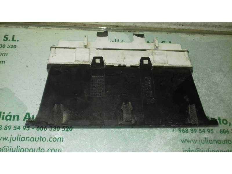 Recambio de pantalla multifuncion para hyundai matrix (fc) 1.5 crdi 16v gls referencia OEM IAM 8483517000  