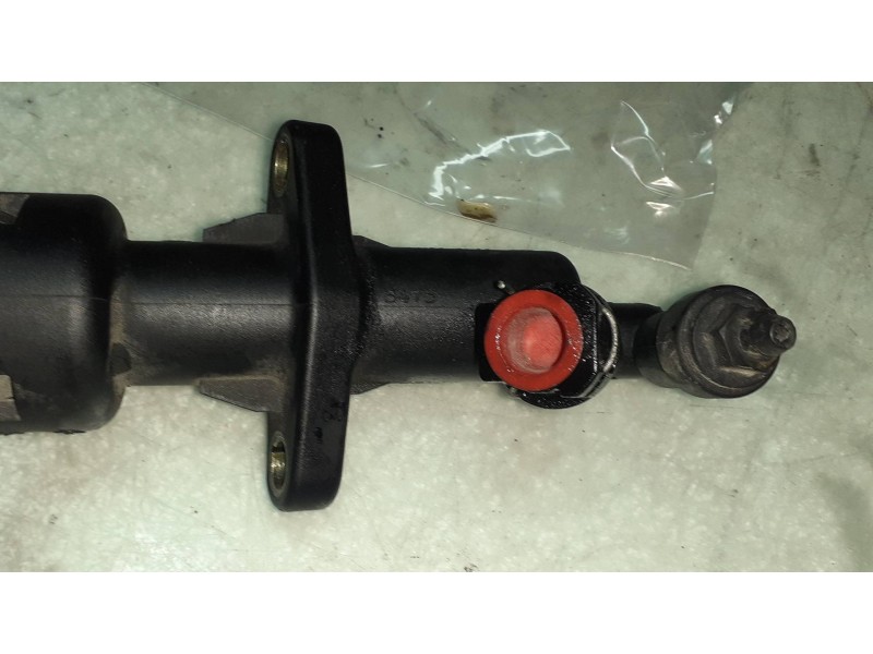 Recambio de bombin embrague para peugeot 407 st confort referencia OEM IAM PA66GF35  