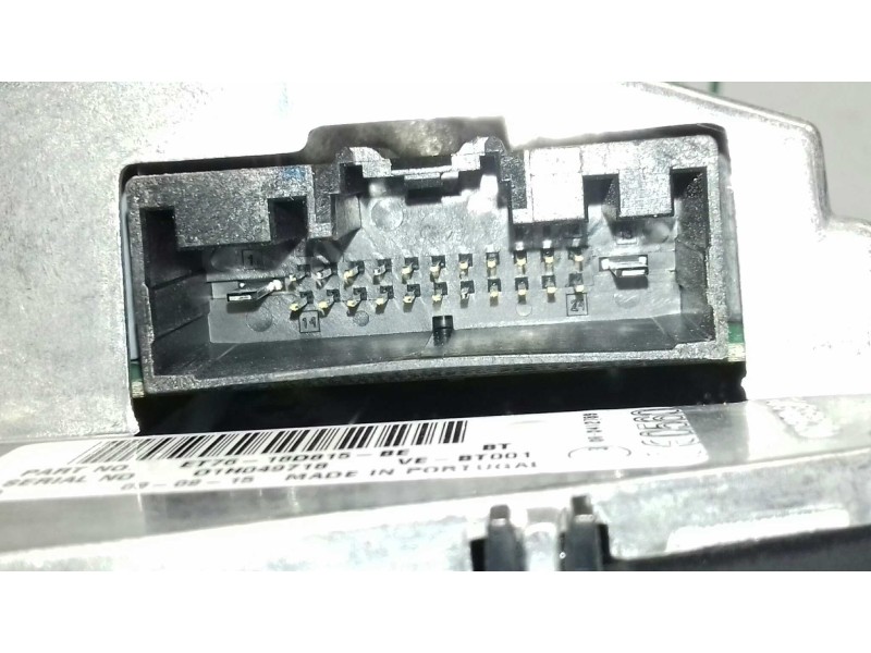 Recambio de sistema audio / radio cd para ford tourneo courier (c4a) ambiente referencia OEM IAM 01H049718 18D815 