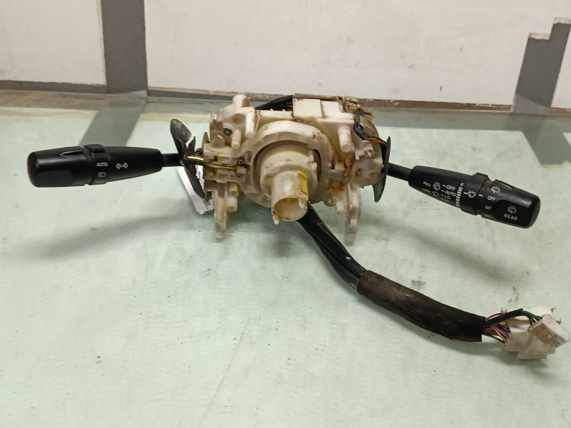 Recambio de mando luces para kia carnival ii 2.9 cdri ex referencia OEM IAM 469310  