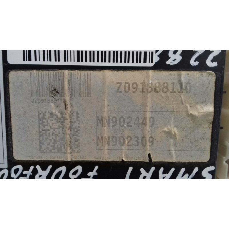 Recambio de caja reles / fusibles para smart forfour forfour 47 kw referencia OEM IAM A4548202826 MN902309 5WK45104D