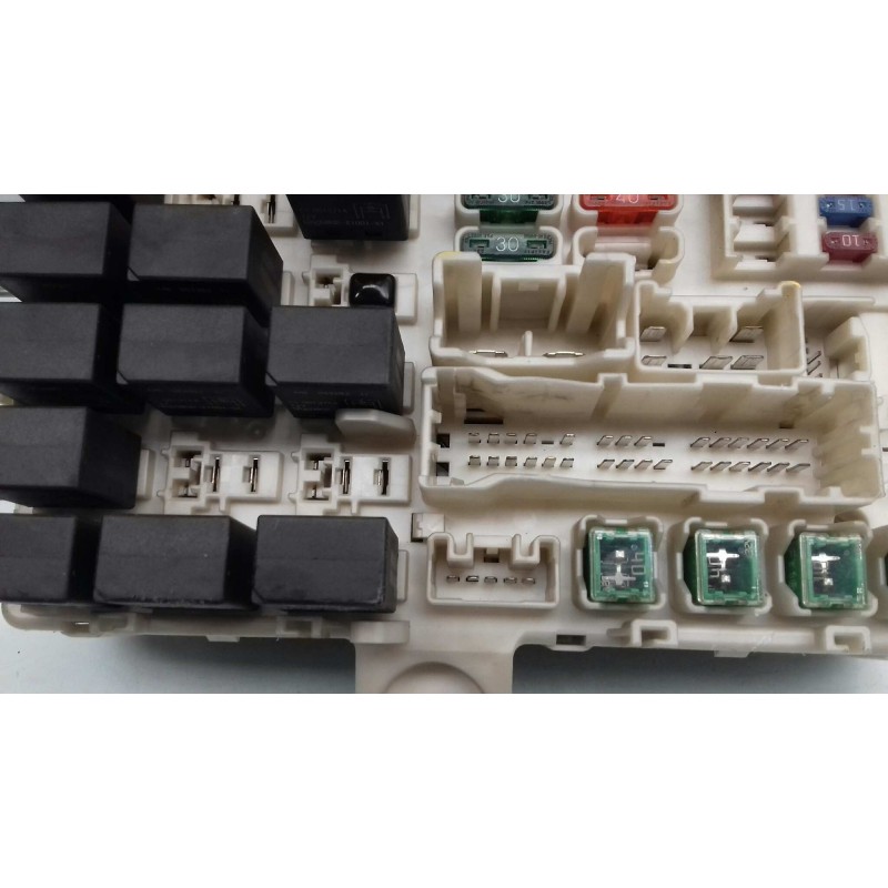 Recambio de caja reles / fusibles para smart forfour forfour 47 kw referencia OEM IAM A4548202826 MN902309 5WK45104D