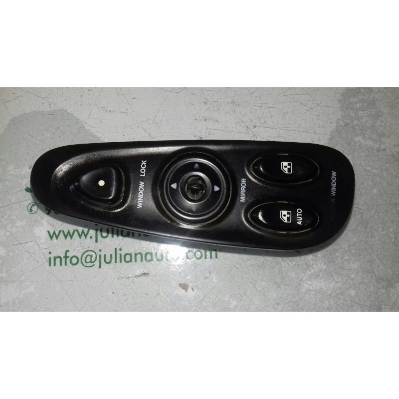 Recambio de mando elevalunas delantero izquierdo para hyundai coupe (j2) 1.6 fx coupe referencia OEM IAM 9357027000 9357027100 
