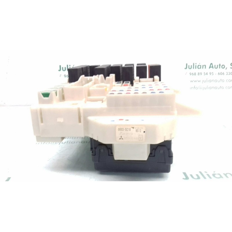 Recambio de caja reles / fusibles para smart forfour forfour 47 kw referencia OEM IAM A4548202826 MN902309 5WK45104D