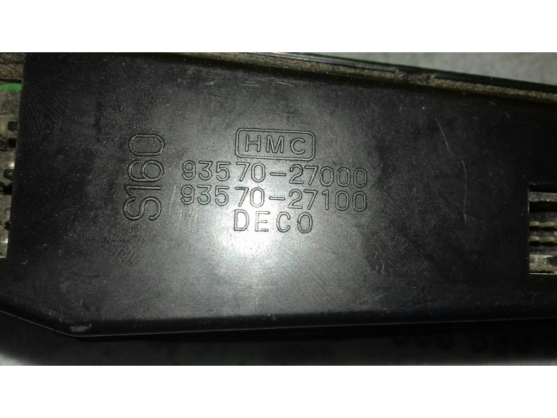 Recambio de mando elevalunas delantero izquierdo para hyundai coupe (j2) 1.6 fx coupe referencia OEM IAM 9357027000 9357027100 