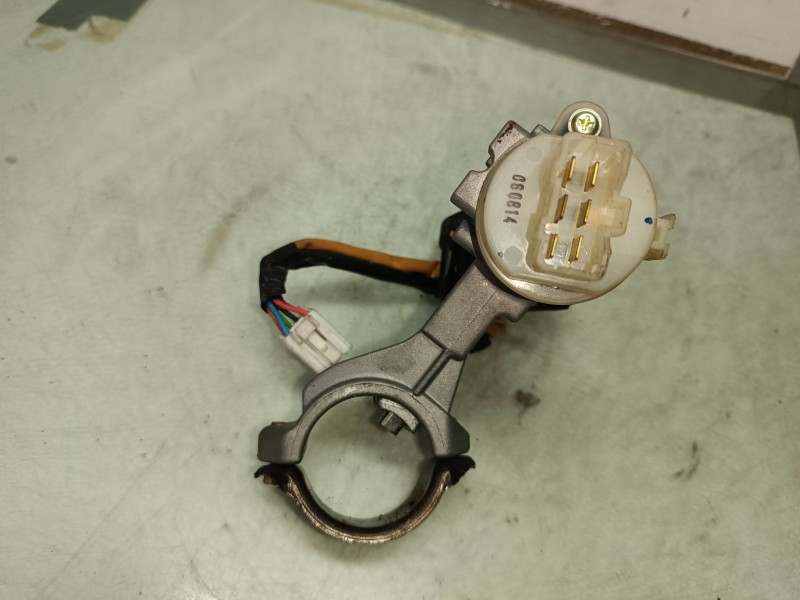 Recambio de conmutador de arranque para hyundai tucson (jm) 2.0 crdi comfort referencia OEM IAM   