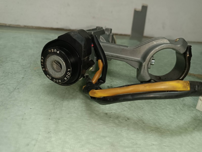 Recambio de conmutador de arranque para hyundai tucson (jm) 2.0 crdi comfort referencia OEM IAM   