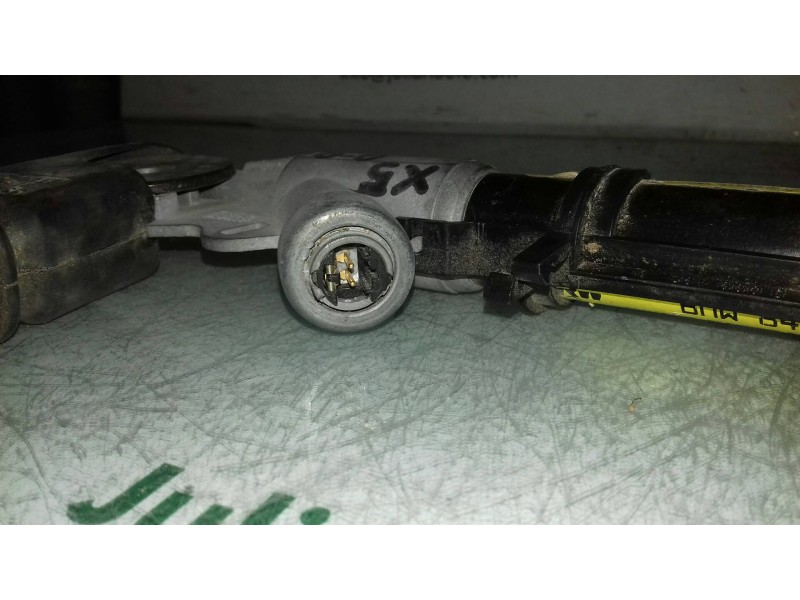 Recambio de pretensor airbag derecho para bmw x5 (e53) 3.0d referencia OEM IAM 840876001  