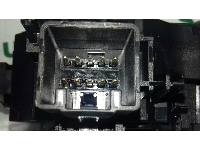 Recambio de mando limpia para ford tourneo courier (c4a) ambiente referencia OEM IAM 8A6T17A553AC EB8FD 