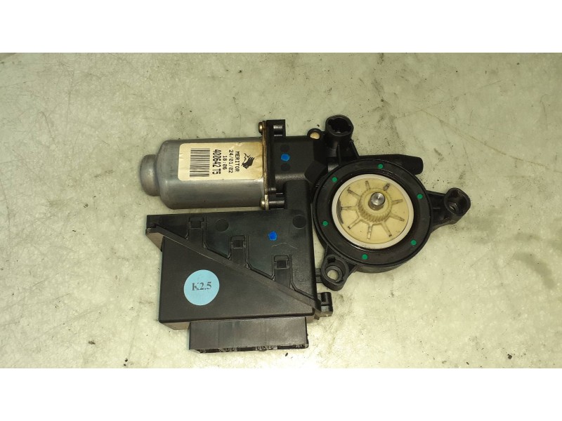 Recambio de motor elevalunas delantero derecho para volkswagen polo (9n1) conceptline referencia OEM IAM 602959801A 400642T5 ARV