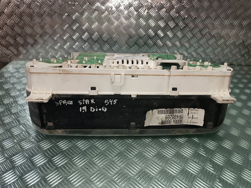 Recambio de cuadro instrumentos para mitsubishi space star (dg0) 1900 di-d referencia OEM IAM MR480209 21626729 21626731