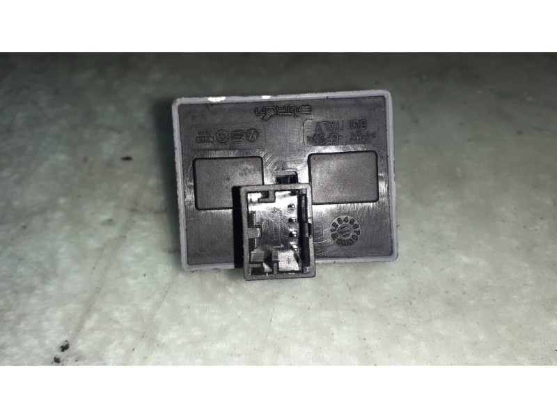 Recambio de mando elevalunas delantero izquierdo para volkswagen polo (9n1) conceptline referencia OEM IAM 6Q0959858  