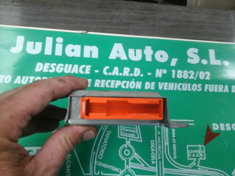 Recambio de centralita airbag para renault scenic (ja..) 1.6 16v expression referencia OEM IAM 8200117652 600639500 AUTOLIV Recambio de centralita airbag para renault scenic (ja..) 1.6 16v expression referencia OEM IAM 8200117652 600639500 AUTOLIV