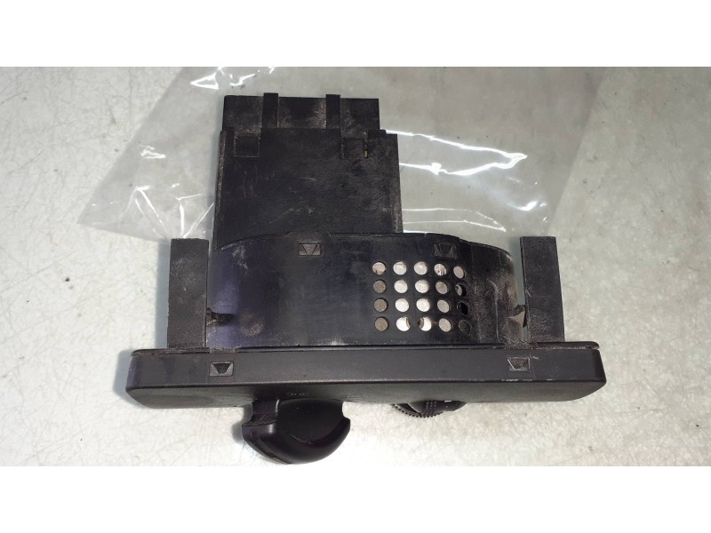 Recambio de mando luces para ford mondeo berlina (ge) ambiente referencia OEM IAM 4S7T13A024  