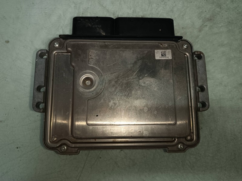 Recambio de centralita motor uce para kia cee´d active referencia OEM IAM 391132A511 940241H151 KIT -BOSCH