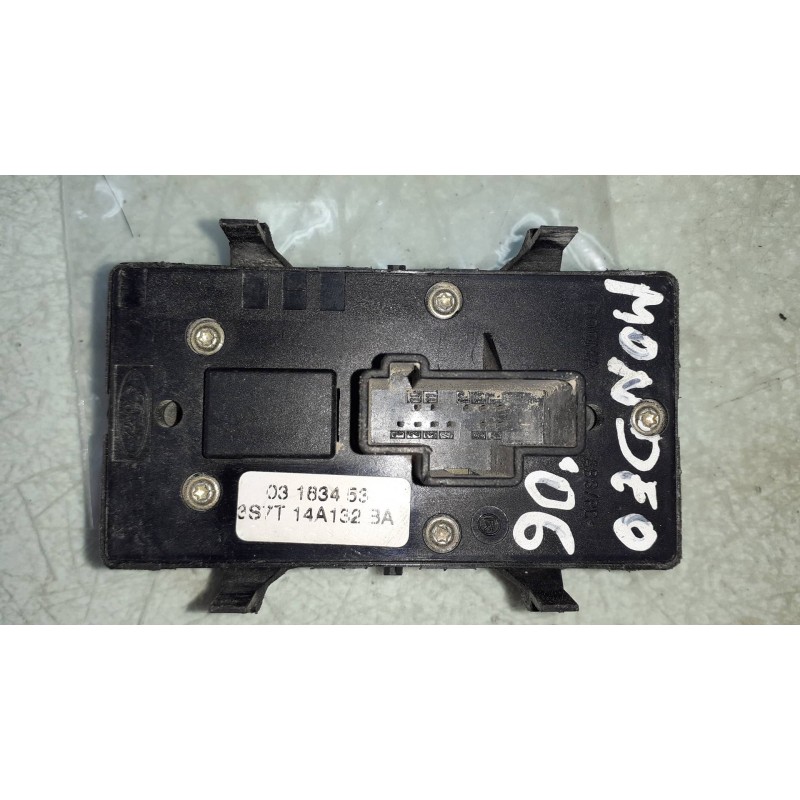 Recambio de mando elevalunas delantero izquierdo para ford mondeo berlina (ge) ambiente plus referencia OEM IAM 3S7T14A132BA 031